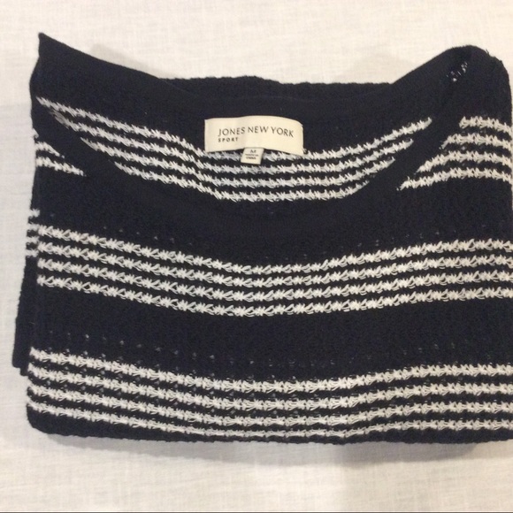 JONES NEW YORK SPORT WOMEN’S 3/4 SLEEVE KNIT TOP SIZE: MEDIUM / WHITE AND BLACK - Picture 11 of 12